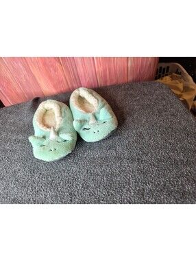 Cozy Mint Green Unicorn Slippers for Kids